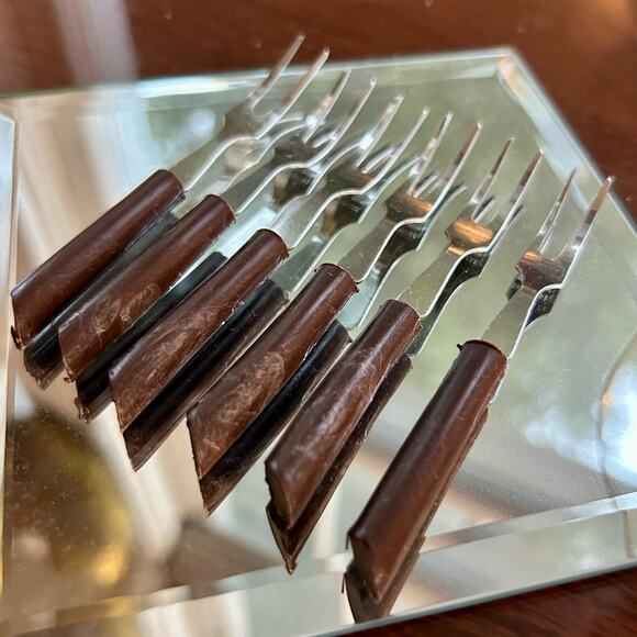 Vintage MCM Cocktail Hors D'oeuvres Forks Made in Japan, set of 6 - Picture 5 of 10